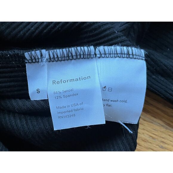 REFORMATION Black Ribbed Sweatheart Shirt Top Tee Women's Size Small - Picture 4 of 9
